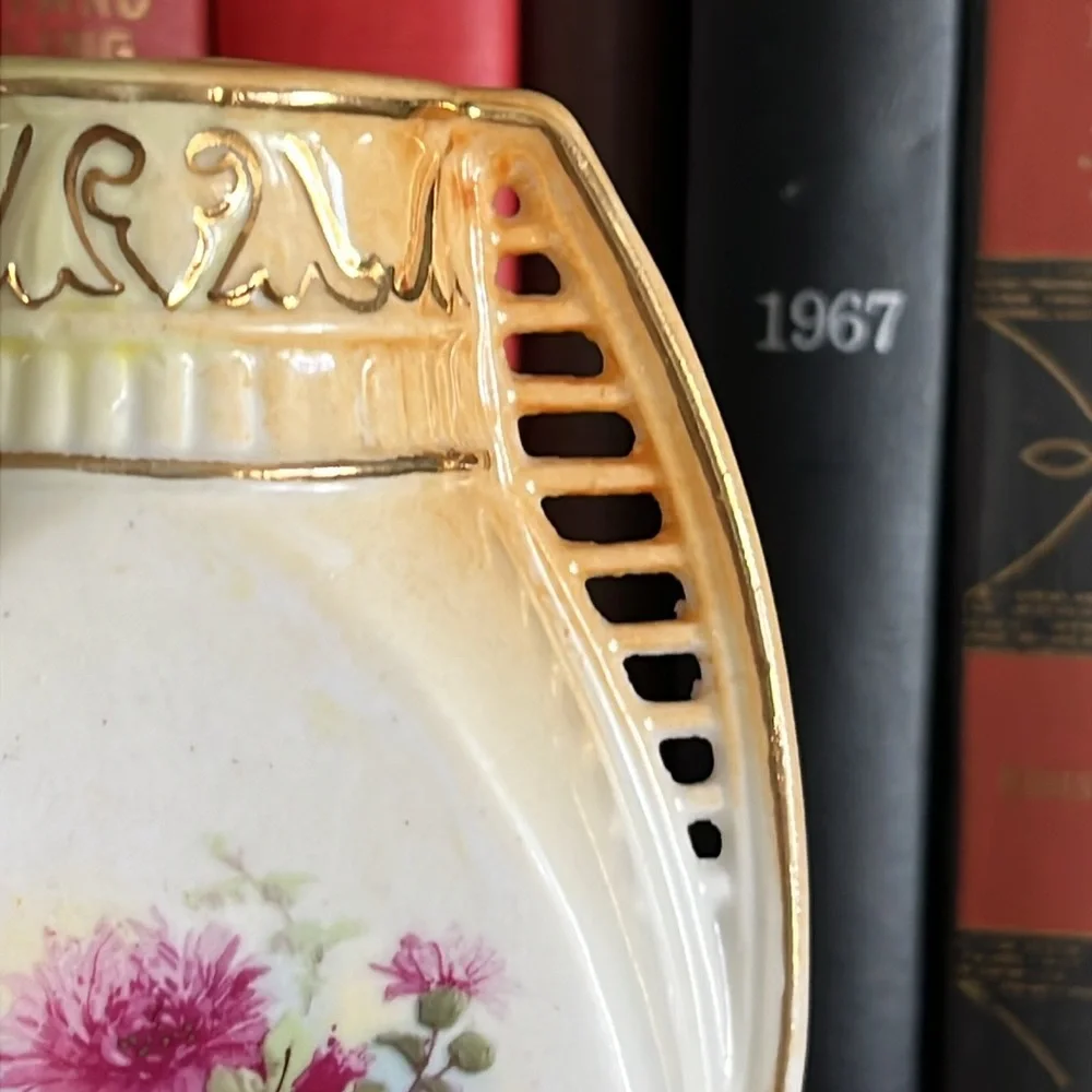 Antique, Early 20th Century Austrian Art Nouveau Floral Filigree Vase